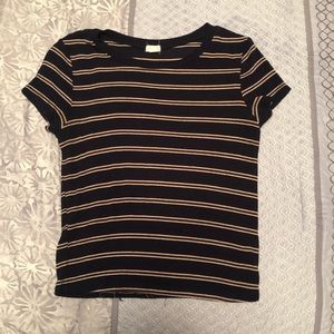 Navy blue crop t-shirt